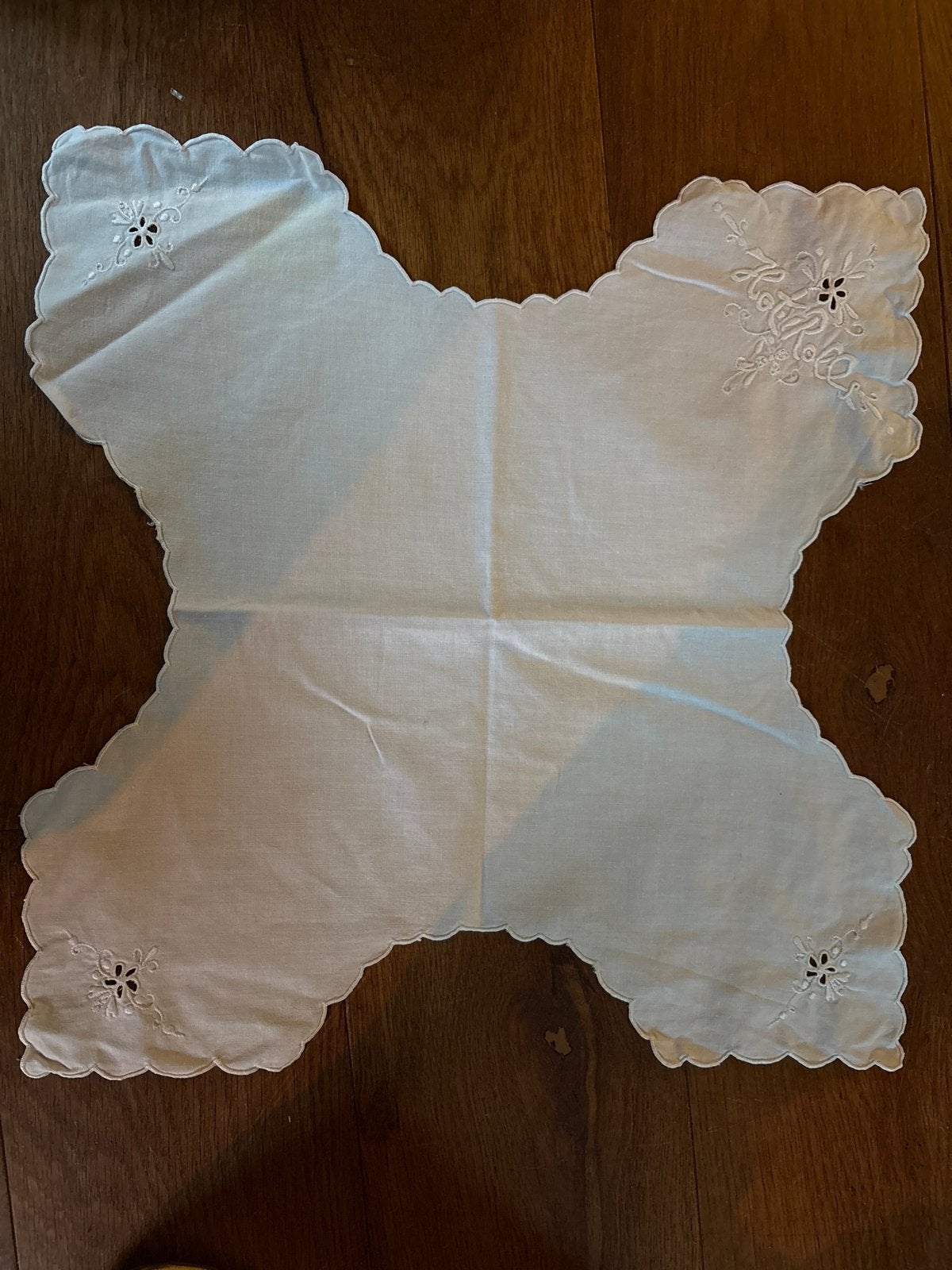 Antieke geborduurde doek met 'Hotel Roos' opschrift, Ophalen of Verzenden