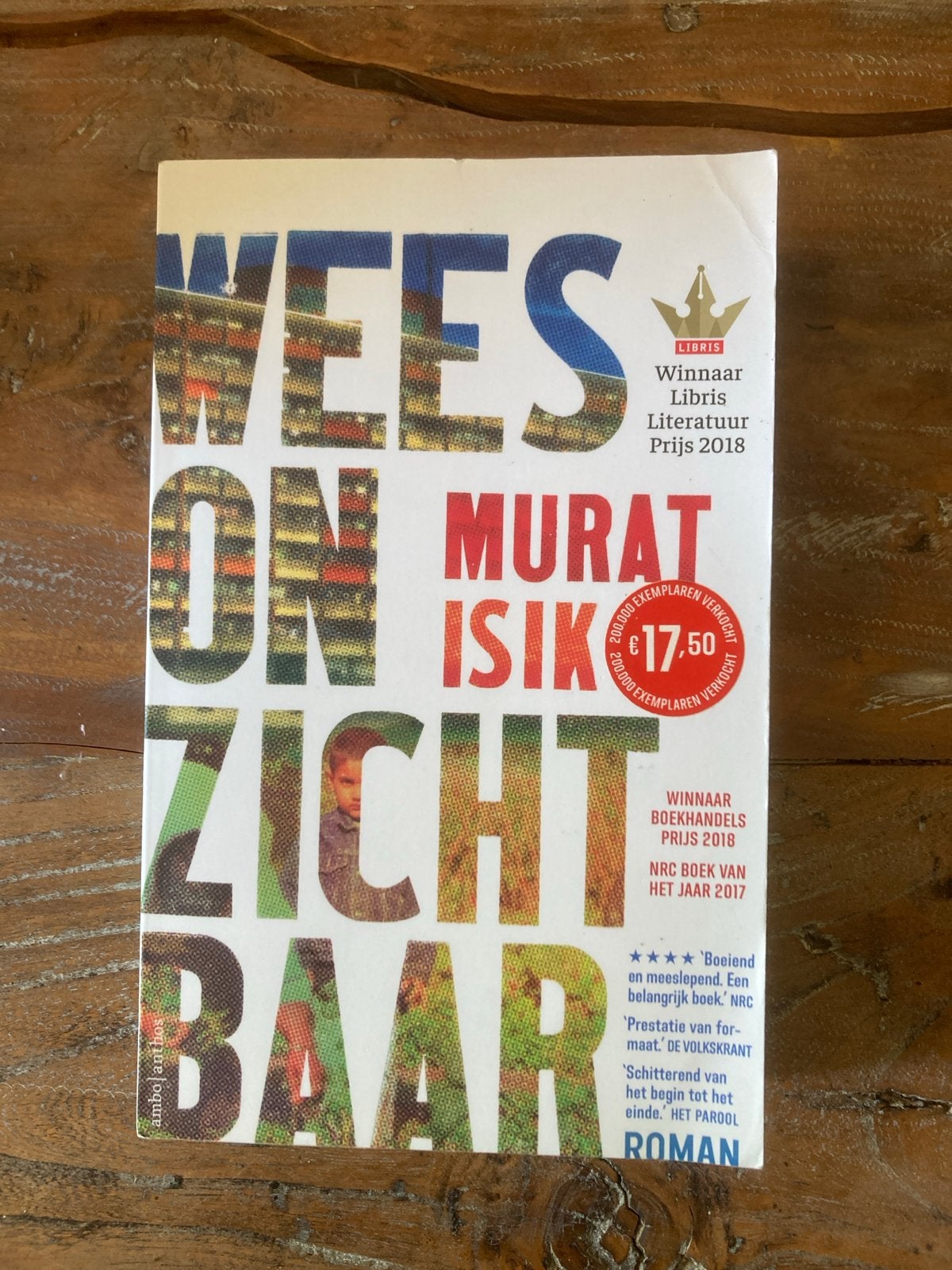 Wees onzichtbaar - Murat Isik (Libris Literatuur Prijs), Ophalen, Gelezen, Nederland