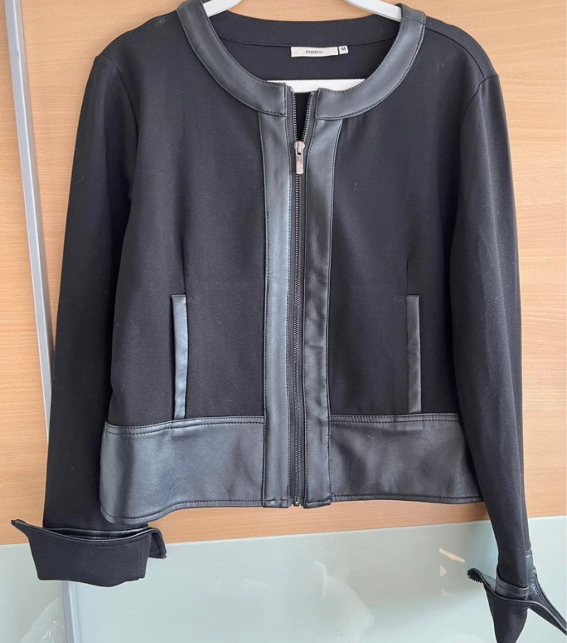 Jasje maat M Dranella, Kleding | Dames, Ophalen of Verzenden, Zo goed als nieuw, Maat 38/40 (M)
