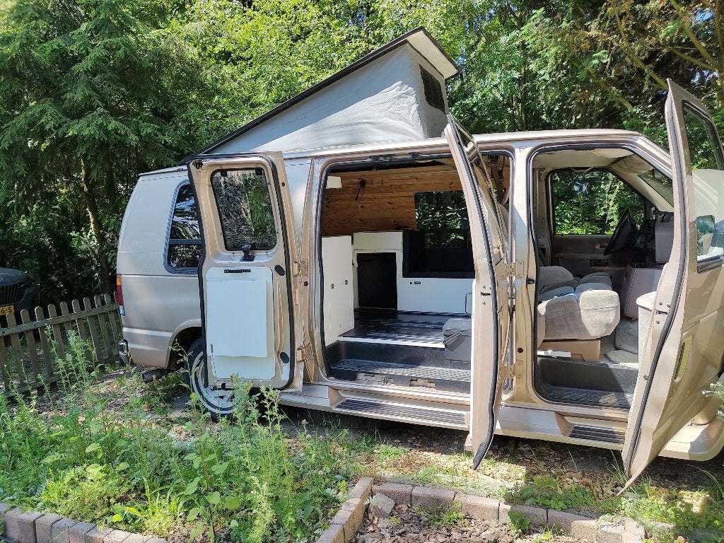 Ford E-150 Econoline 5.0L V8 camperbus – LPG – 1993, Caravans en Kamperen, Campers, Automaat, Airbags, Buscamper of Camperbus