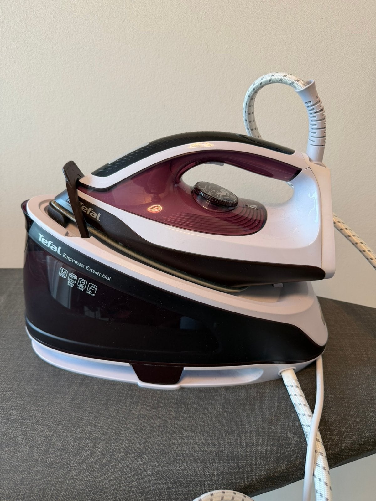 Tefal stoomstrijkijzer, Ophalen of Verzenden, Zo goed als nieuw