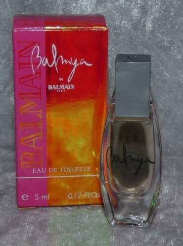 Volle parfum mini Balmain Balmya + Doosje, Verzamelen, Parfumverzamelingen, Ophalen of Verzenden, Zo goed als nieuw, Miniatuur