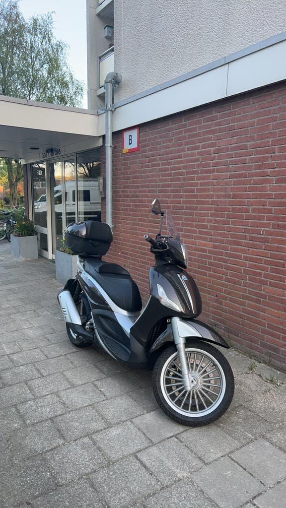 Piaggio Beverly 300cc A2 - Zo goed als nieuw!, Ophalen, 300 cc