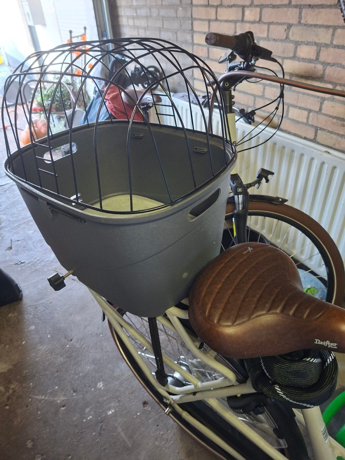 Fietsmand, Ophalen, Zo goed als nieuw, Hondenfietsmand