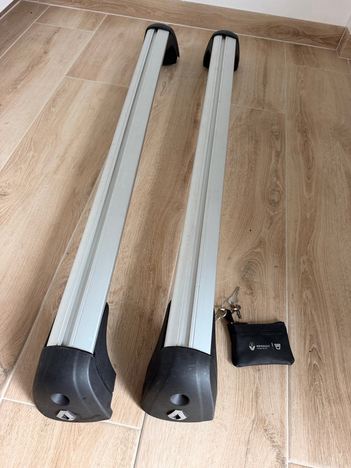 Renault Dakdragers aluminium QuickFix (voor Talisman), Auto diversen, Dakdragers, Ophalen of Verzenden, Gebruikt