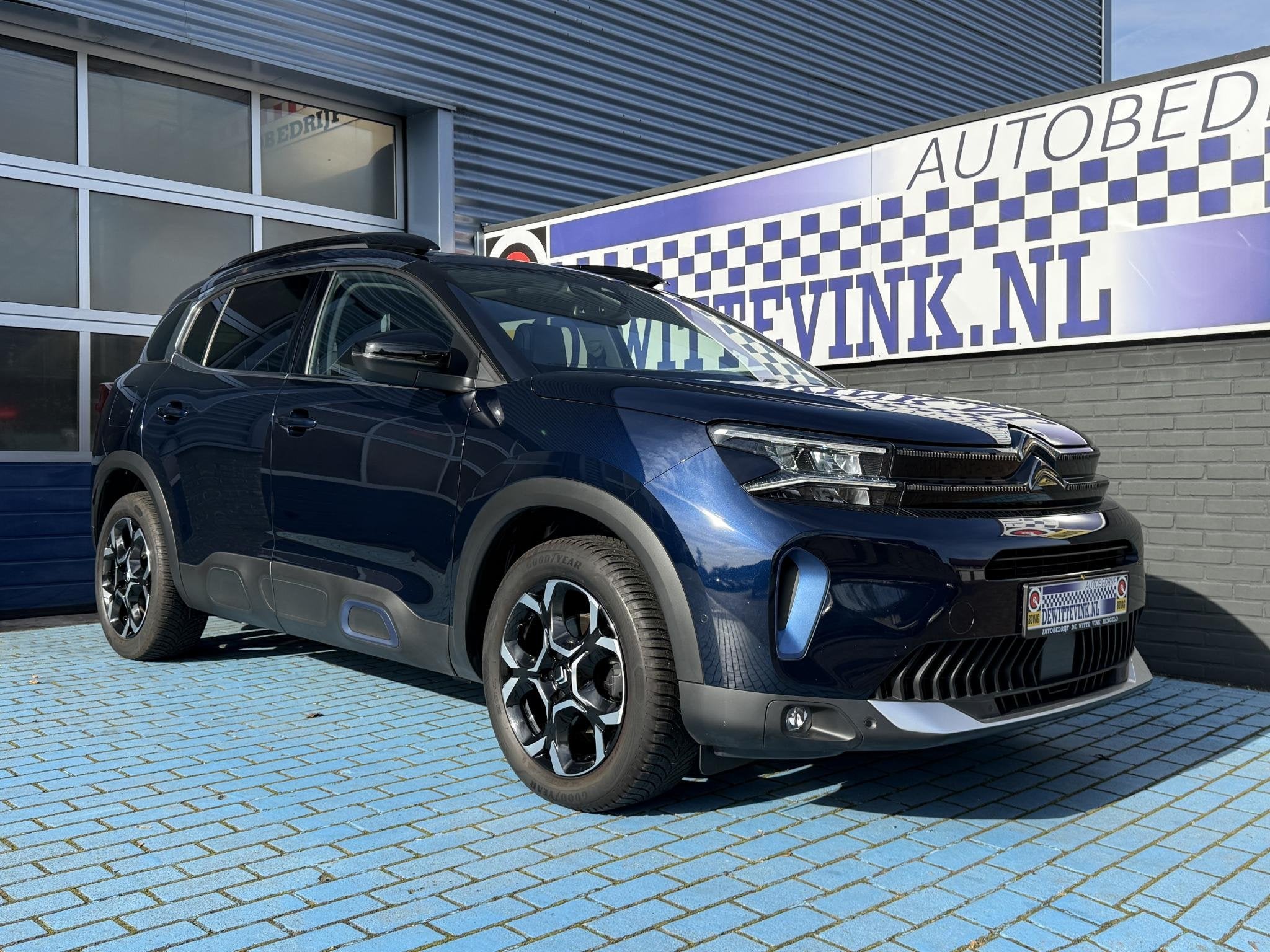 Citroen C5 Aircross 1.2 Shine ADAP CRUISE PANO DAK LEER BEKL, Auto's, 12 maanden, 15 km/l, Gebruikt, Euro 6