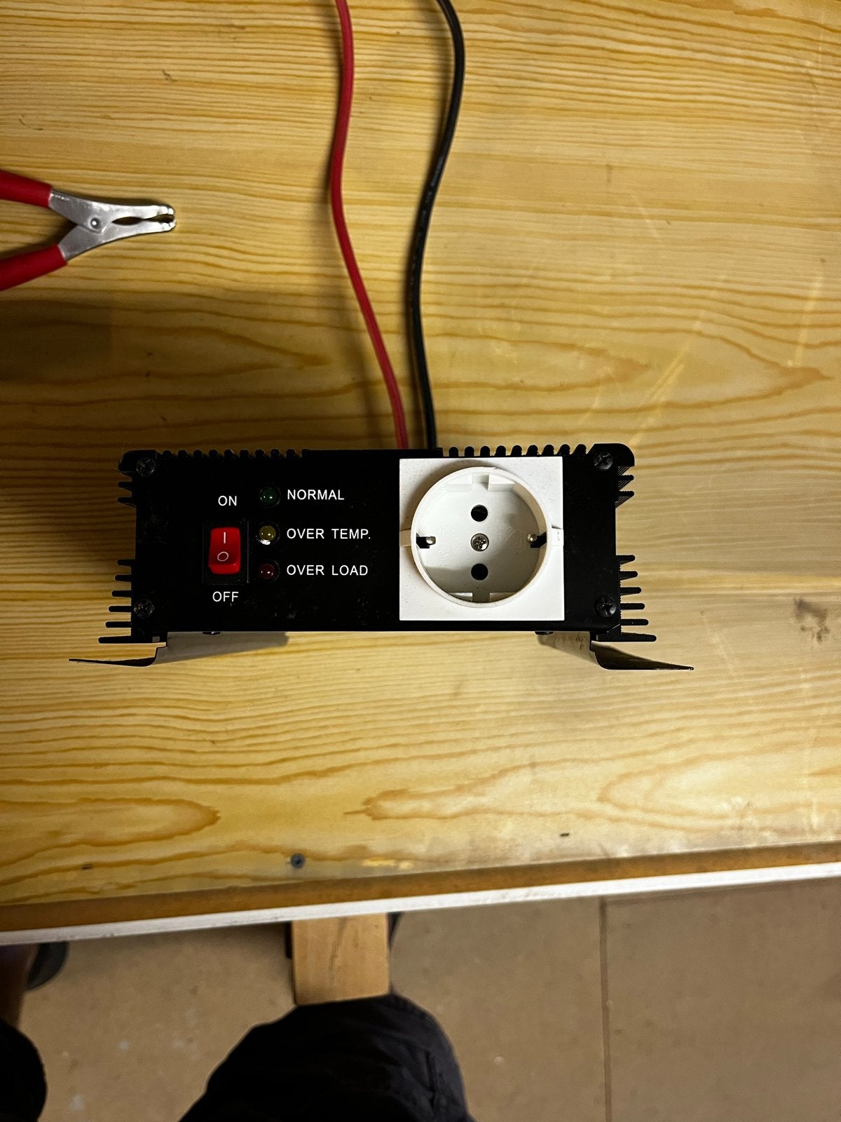 Carpoint Power Inverter - Ideaal voor de hobbyist!, Ophalen of Verzenden