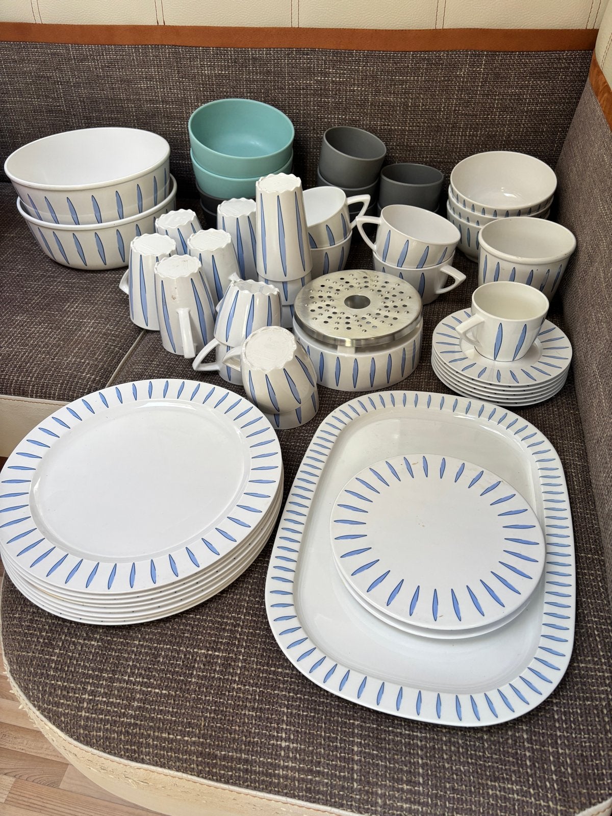Compleet camping servies - mepal wave lavendel, Kunststof, Gebruikt, Mepal, Ophalen of Verzenden