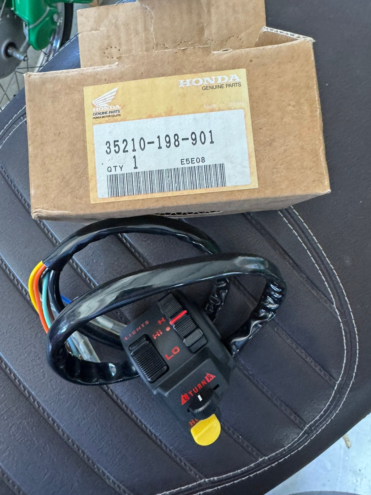 Honda MB MT NSR lichtschakelaar NOS, Fietsen en Brommers, Overige merken, Verzenden, Nieuw, Oem