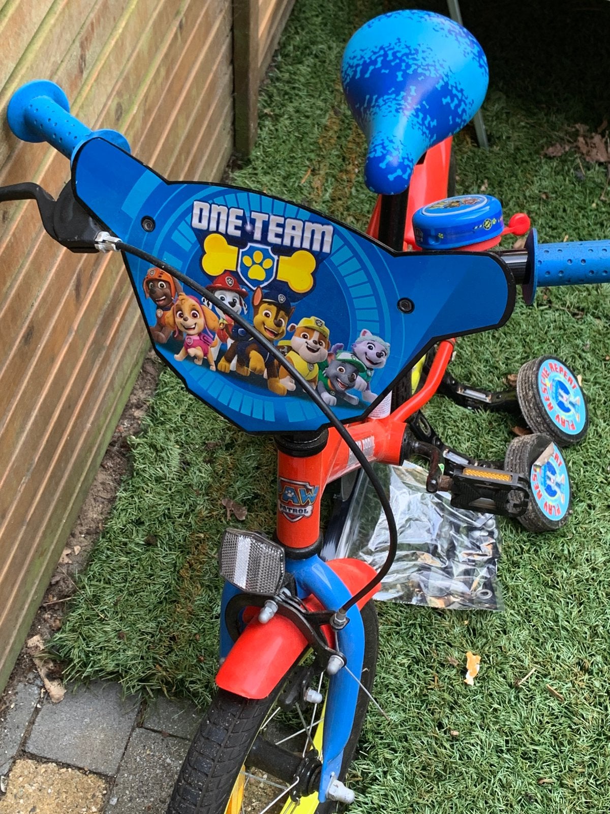 Kinderfiets Paw Patrol, Fietsen en Brommers, Ophalen, Zo goed als nieuw, Terugtraprem, Verstelbare zitting