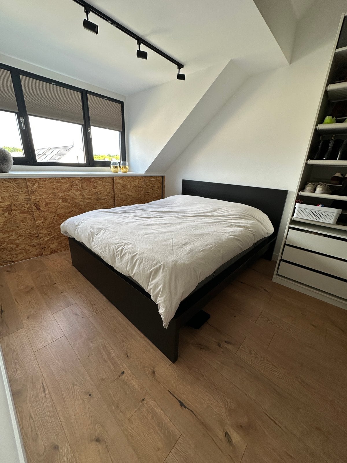 IKEA Hovag tweepersoonsbed met matras en topper, Gebruikt, Zwart, Tweepersoons, Ophalen of Verzenden