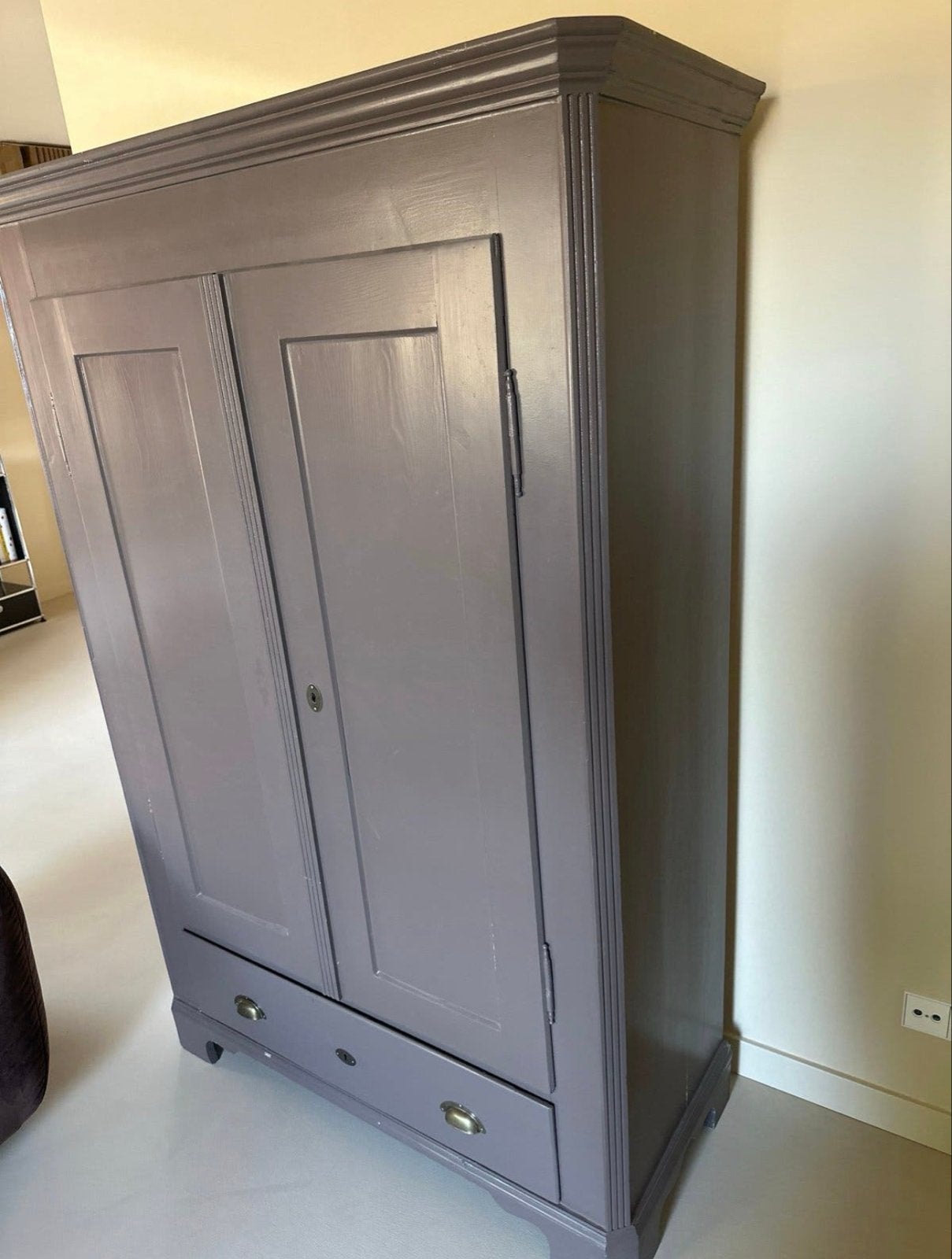 Mooie kledingkast - Grijs/paars - Vintage stijl - 180x120x45, Huis en Inrichting, Gebruikt, 100 tot 150 cm, Ophalen of Verzenden