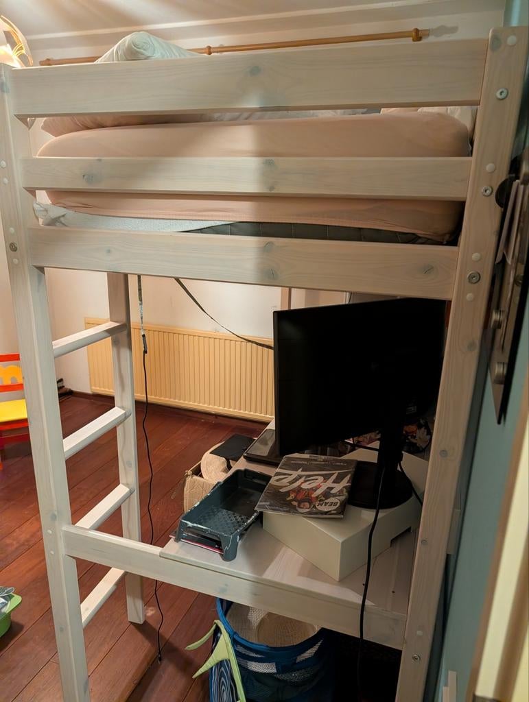 Hoogslaper met bureau, Ophalen, Gebruikt, Hoogslaper