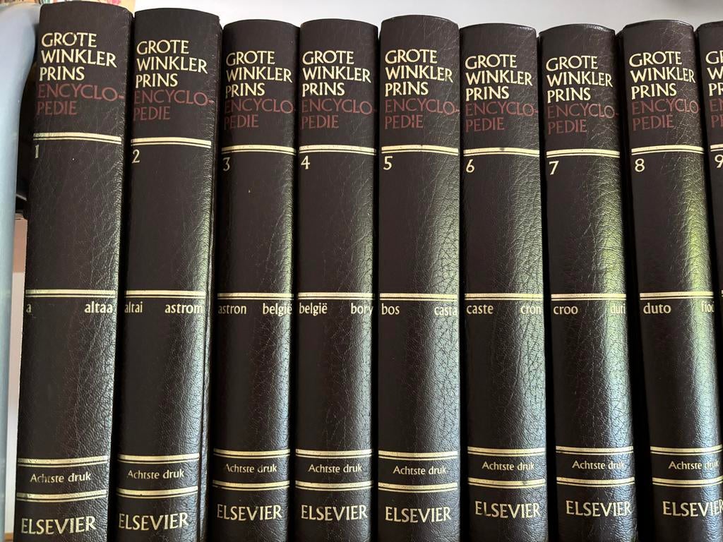 Complete Winkler Prins Encyclopedie, 8e druk (25 delen), Boeken, Ophalen, Gelezen, Algemeen, Complete serie