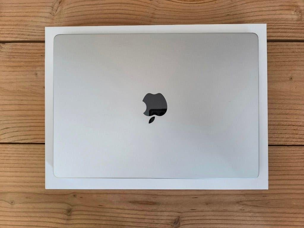 MacBook Pro 14 inch M5 2025 24GB 1TB Zilver, MacBook Pro, 1 TB of meer, Overige groottes, Ophalen of Verzenden
