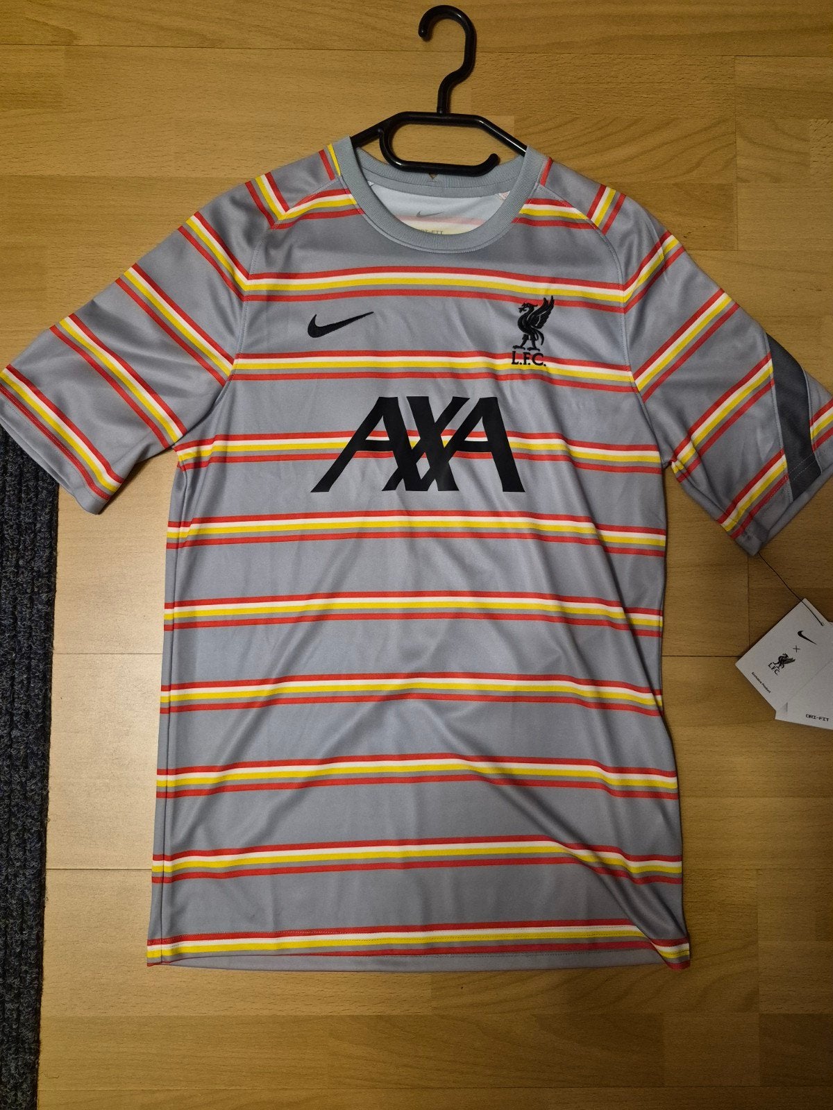 Liverpool trainingsshirt, Nike, Nieuw, Meerkleurig, Verzenden