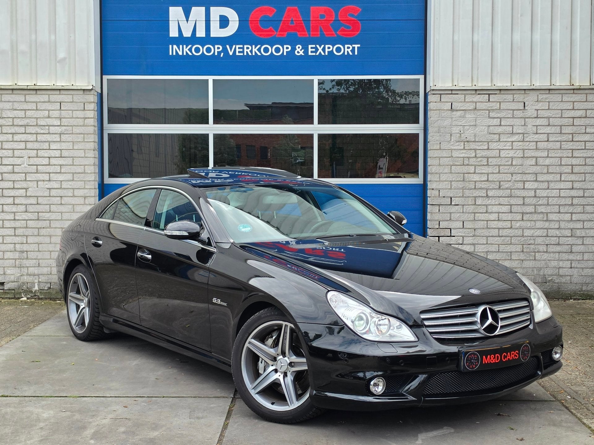 Mercedes-Benz CLS-klasse AMG 63 SCHUIFDAK/MEMORY STOELEN/PDC, Auto's, Mercedes-Benz, Automaat, Achterwielaandrijving, Gebruikt