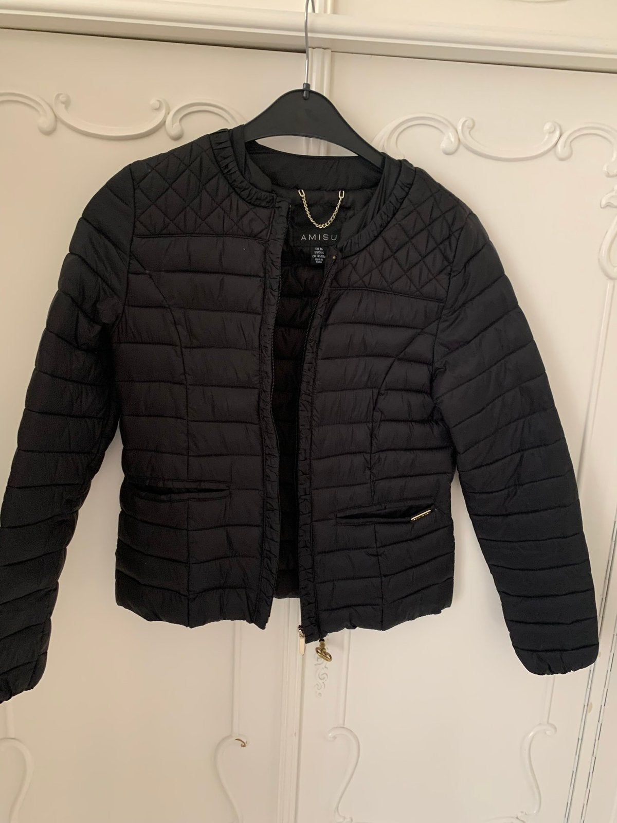 Nieuw zwarte jas Amisu maat 36, Ophalen of Verzenden, Nieuw, Maat 36 (S), Zwart