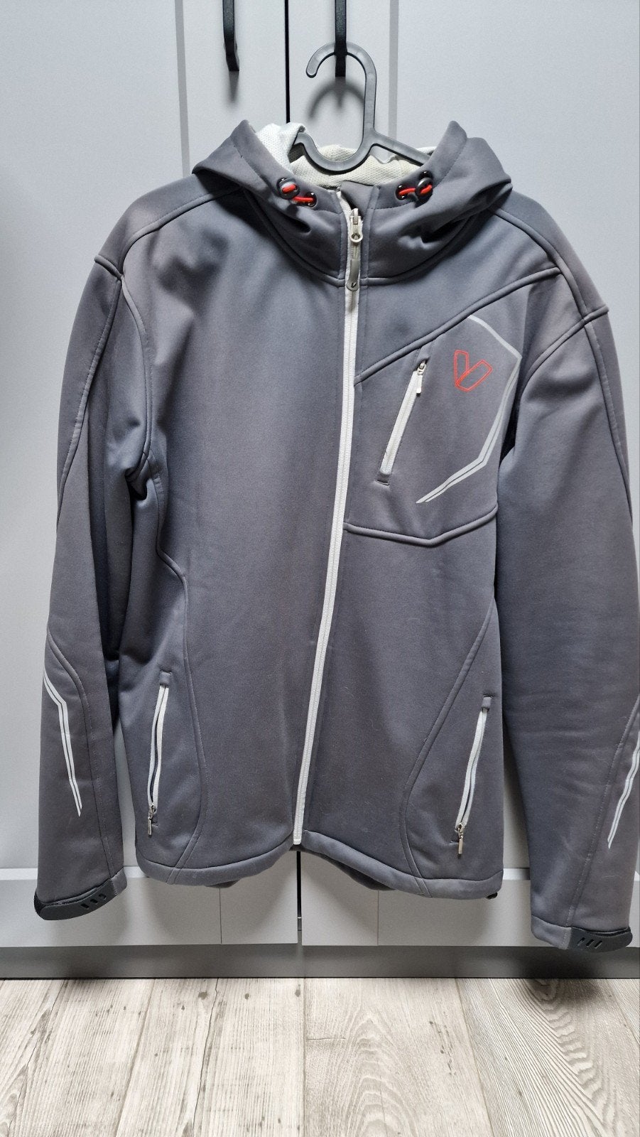 Vanucci Softshell Jas - Grijs (Maat L), Jas | textiel, Heren, Vanucci, Ophalen of Verzenden