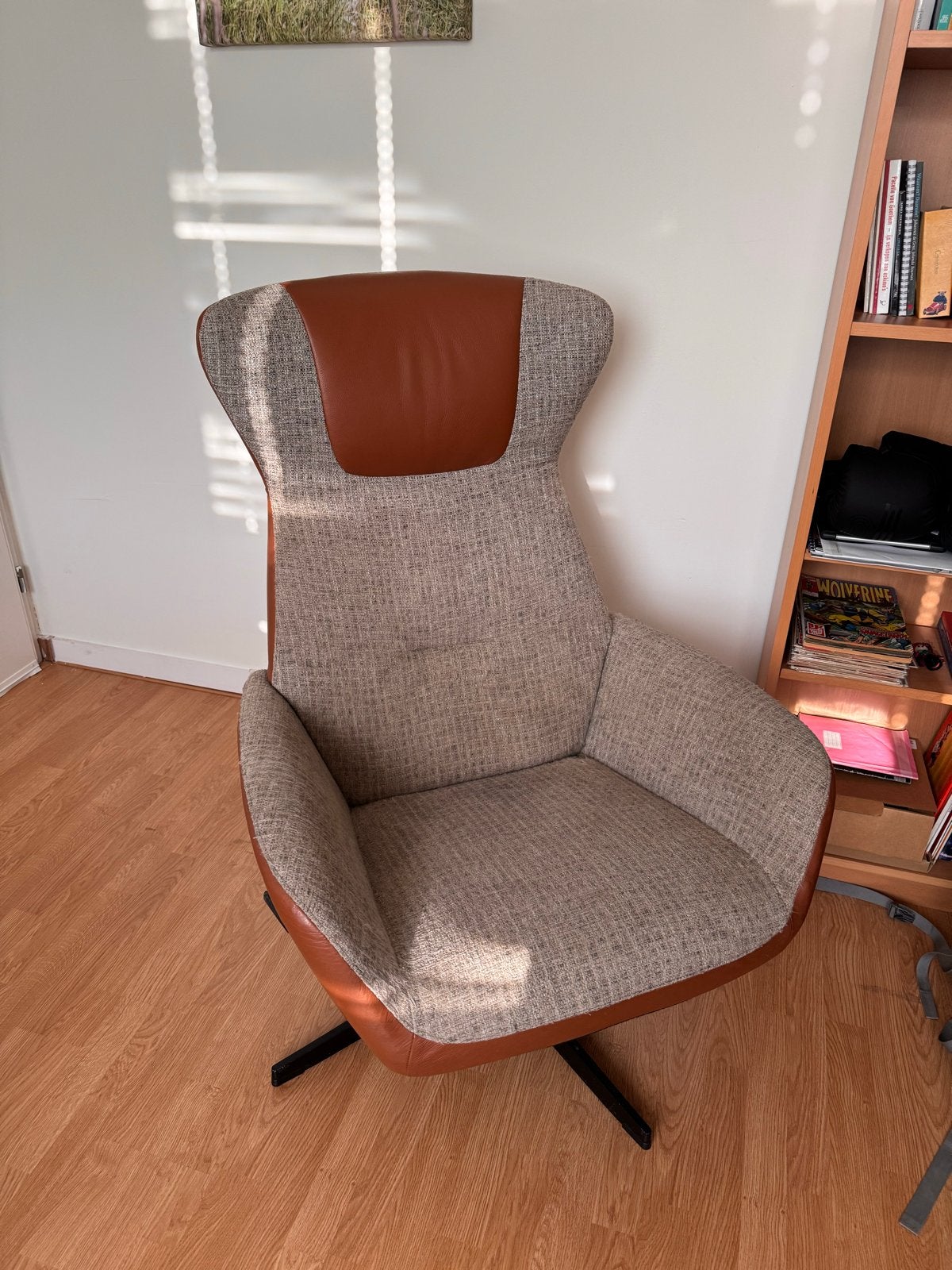 Yani relax fauteuil - Zo goed als nieuw, Ophalen, Zo goed als nieuw, Leer, 75 tot 100 cm