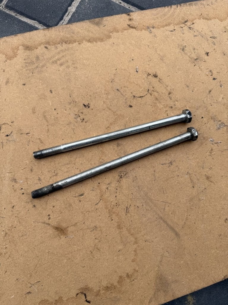 Piaggio/Gilera subframe bouten, Ophalen of Verzenden