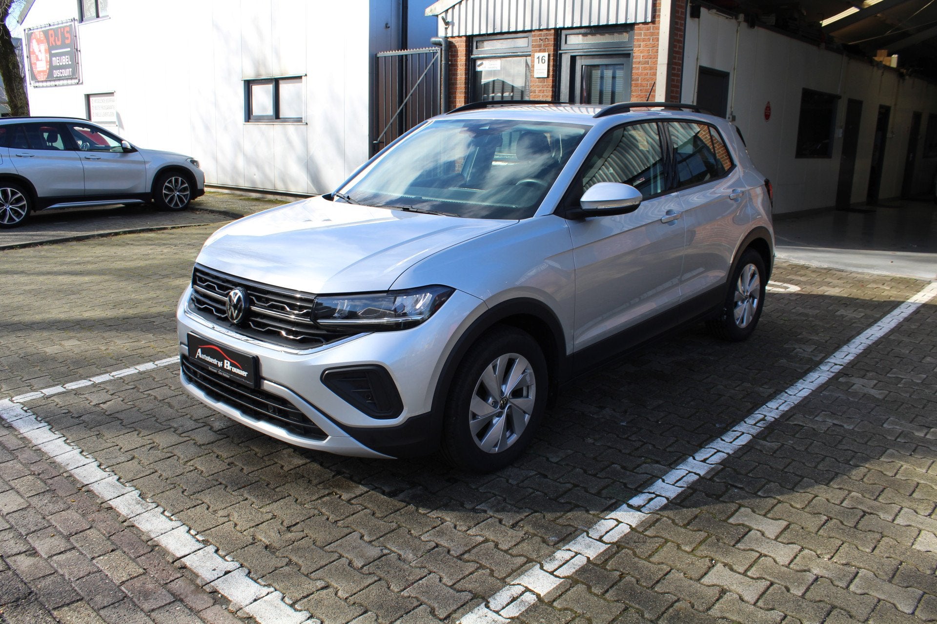 Volkswagen T-Cross 1.0 TSI Life Edition 1 jaar garantie BJ:, Auto's, Voorwielaandrijving, T-Cross, 1158 kg, Bedrijf