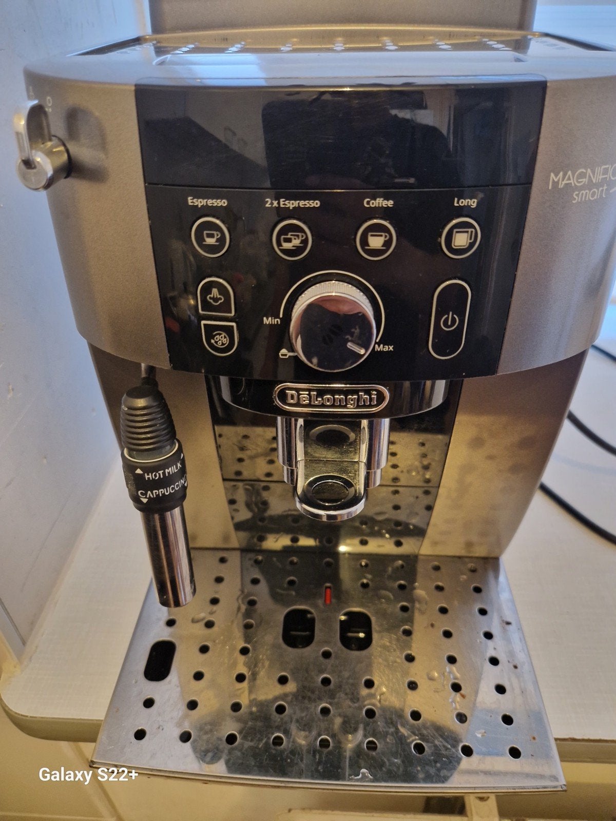 De'Longhi Magnifica S Smart volautomatische espressomachine, Witgoed en Apparatuur, Ophalen of Verzenden, Espresso apparaat, Afneembaar waterreservoir