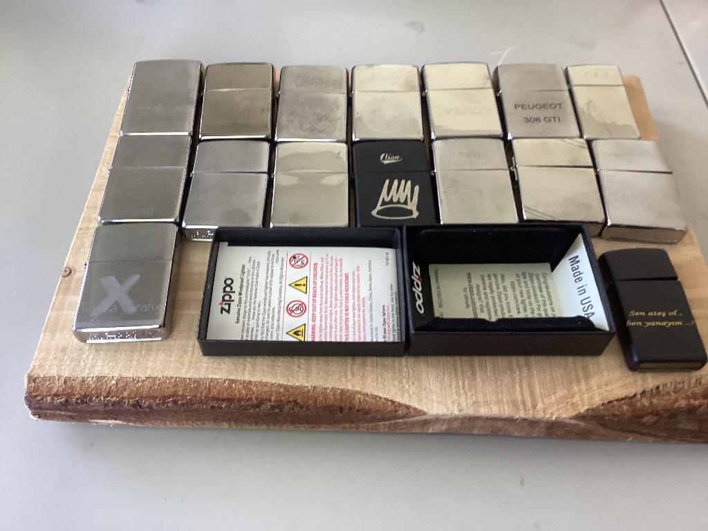 Afgeprijsde nieuwe echte USA zippo.s, Verzamelen, Rookartikelen, Aanstekers en Luciferdoosjes, Ophalen of Verzenden, Nieuw, Aansteker