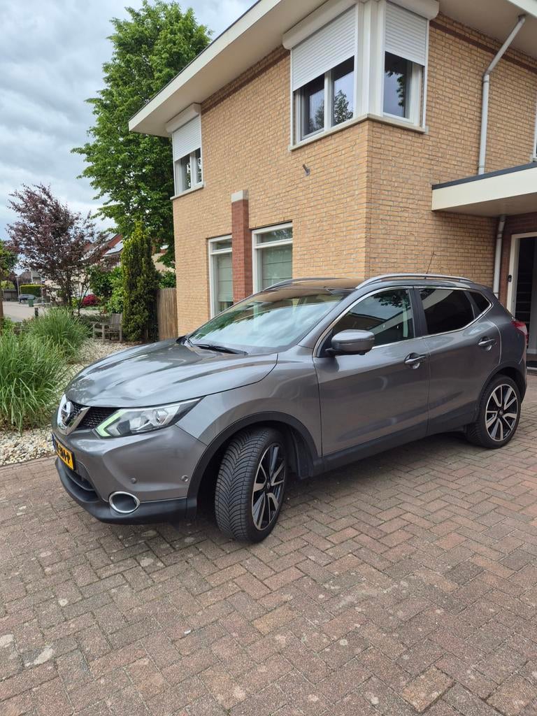 Nissan Qashqai 1.2 DIG‑T Tekna | Pano | 360° | Trekhaak, Auto's, Voorwielaandrijving, 4 cilinders, 1200 kg, Handgeschakeld