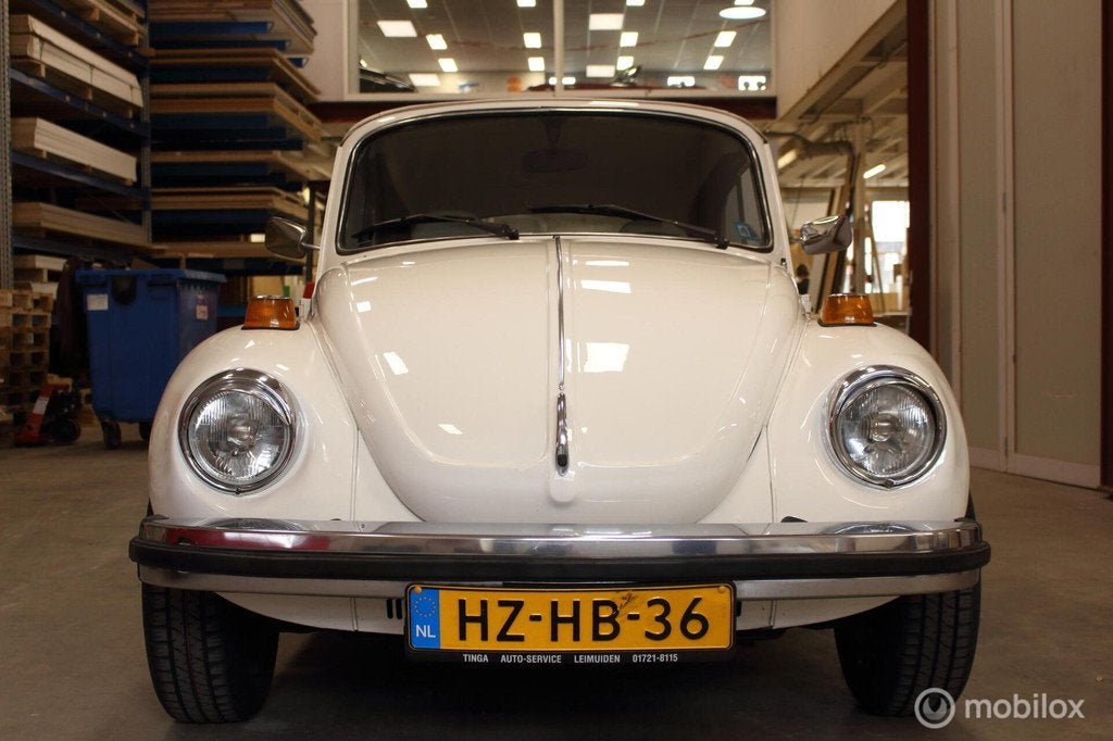 Volkswagen Kever Cabrio triple white, Auto's, Oldtimers, Overige carrosserieën, Volkswagen, Bedrijf, 34 pk
