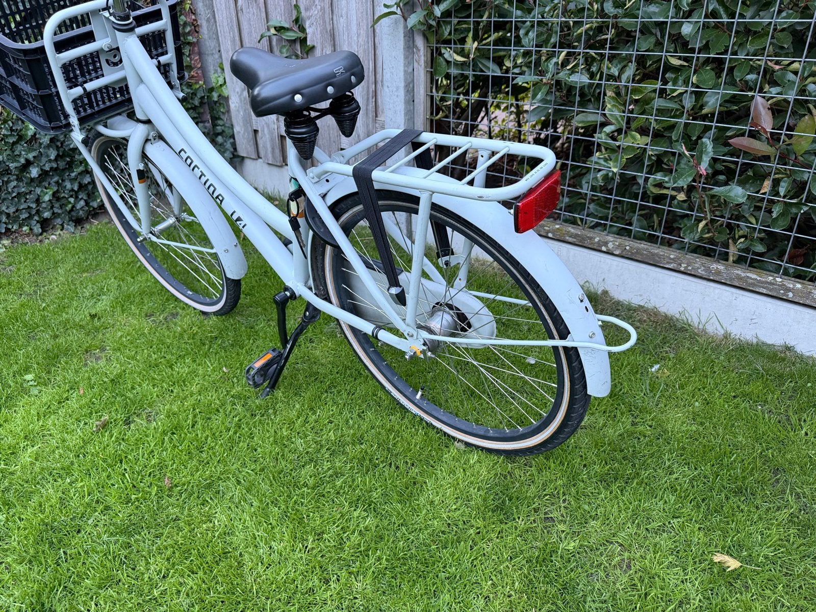 Foto 5 van Cortina U4 24 inch meisjesfiets met 3 versnellingen