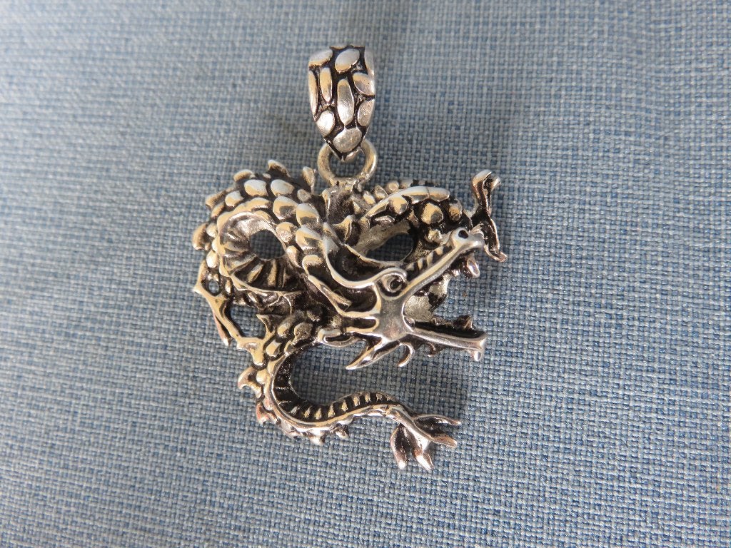 Draak hanger in 925 karaat zilver - 20e eeuw, Ophalen of Verzenden, Zo goed als nieuw, Zilver, Dier