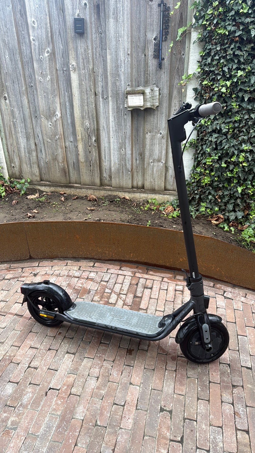 Ninebot F25II elektrische step, Ophalen, Gebruikt, Elektrische step (E-scooter)
