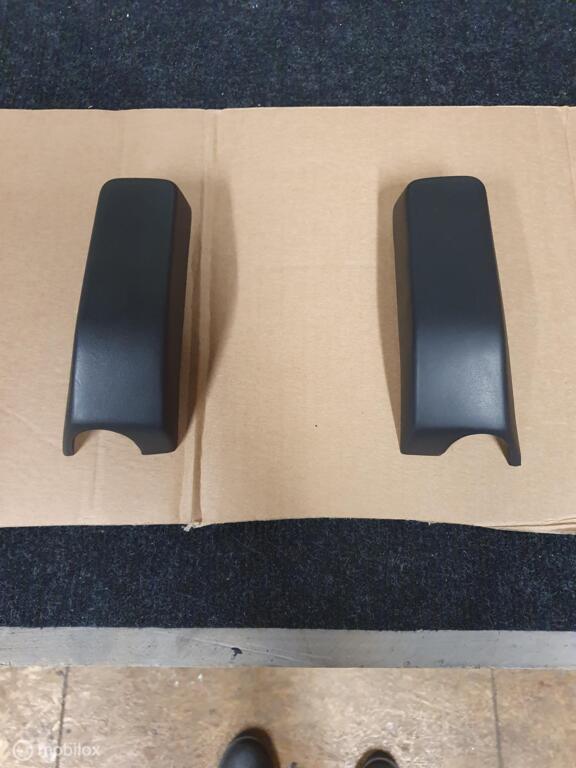 Set stootblok L&R voorbumper Porsche 924 ('76-'88), Auto-onderdelen, Gebruikt, Porsche, Ophalen of Verzenden