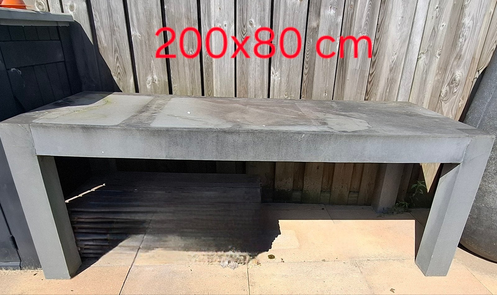 Robuuste tuintafel 200x80 cm zelf schoonmaken, Ophalen