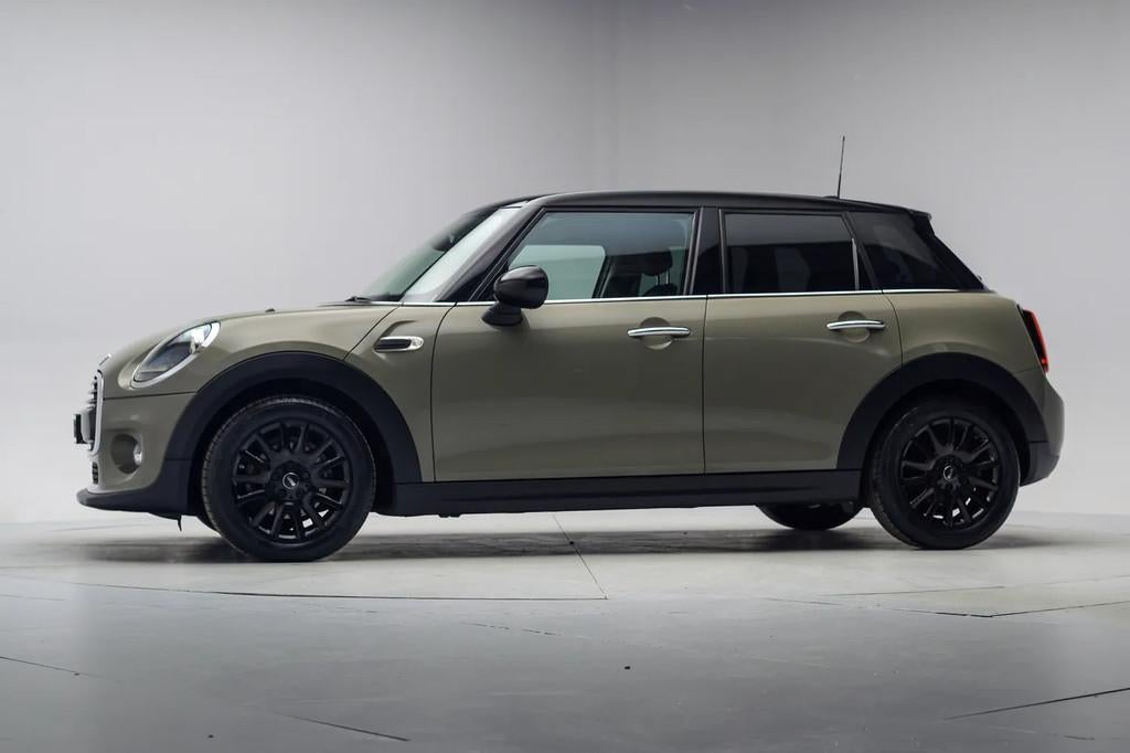 MINI Cooper 1.5 Cooper 136pk Business 5-drs [ Navi Cruise Ap, 136 pk, Gebruikt, 1165 kg, Origineel Nederlands