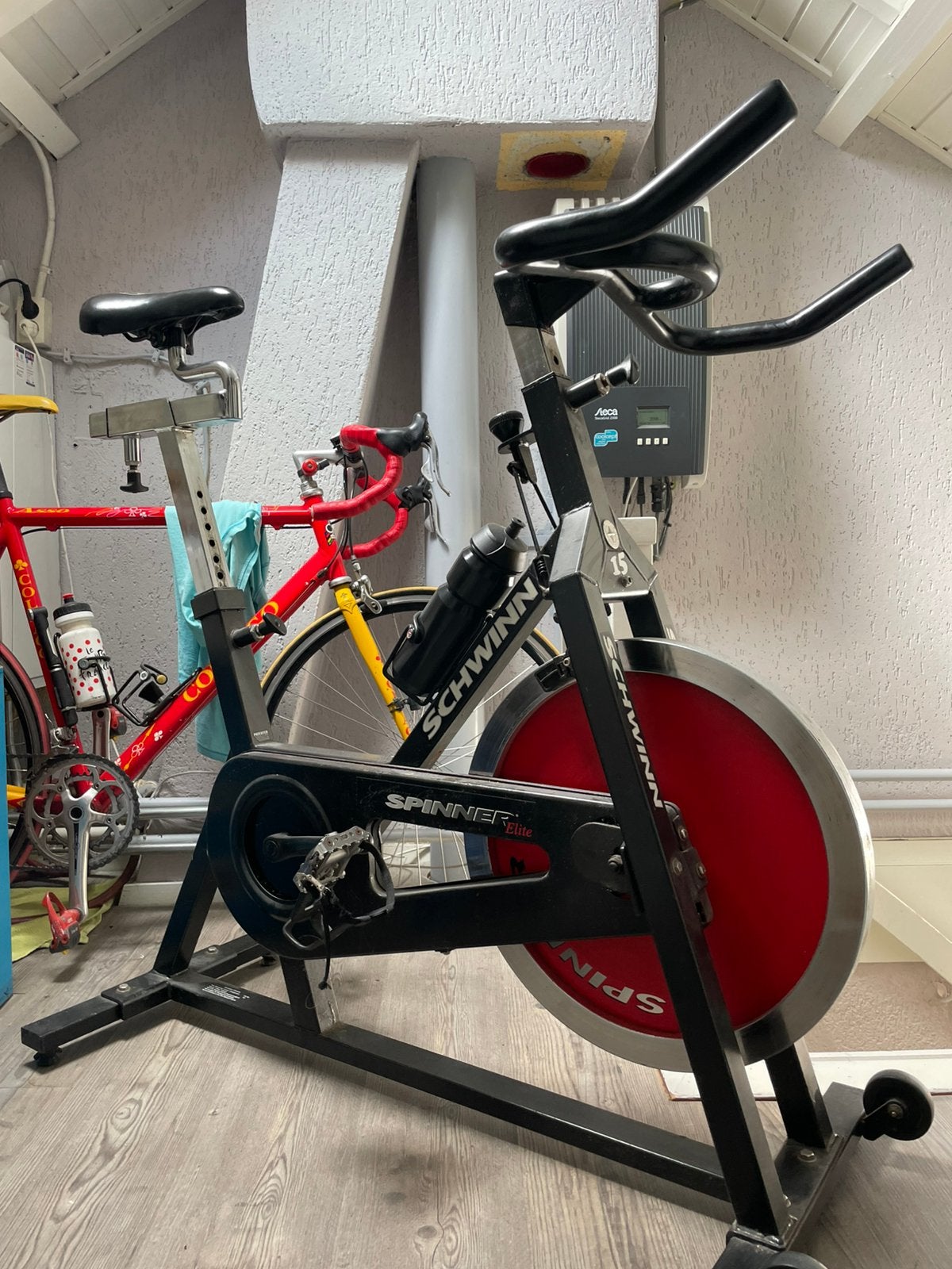 Spinningbike te koop, Ophalen, Zo goed als nieuw, Spinningfiets