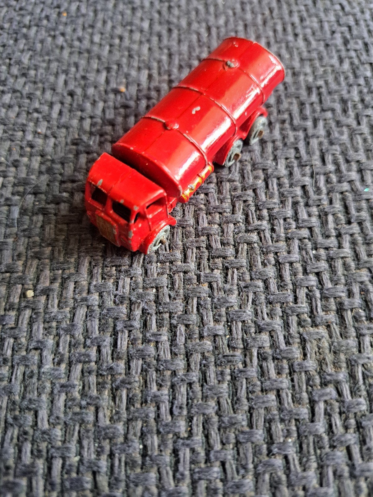 lesney england tankwagen, Ophalen of Verzenden