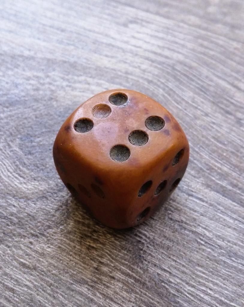 17 de eeuw Bodemvondst Been Benen Dobbelsteen Spel Trictrac, Ophalen of Verzenden