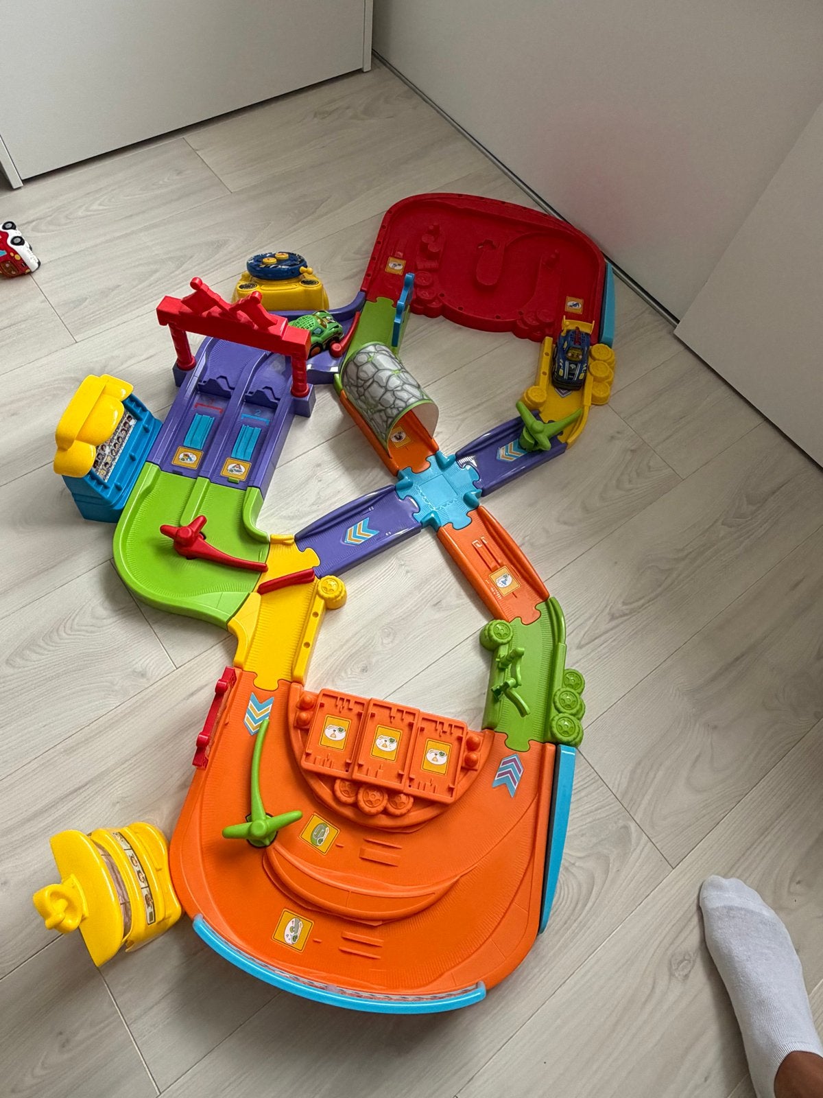 Racebaan zo goed als nieuw, Kinderen en Baby's, Racebaan, Zelf te bouwen, Zo goed als nieuw, Elektrisch