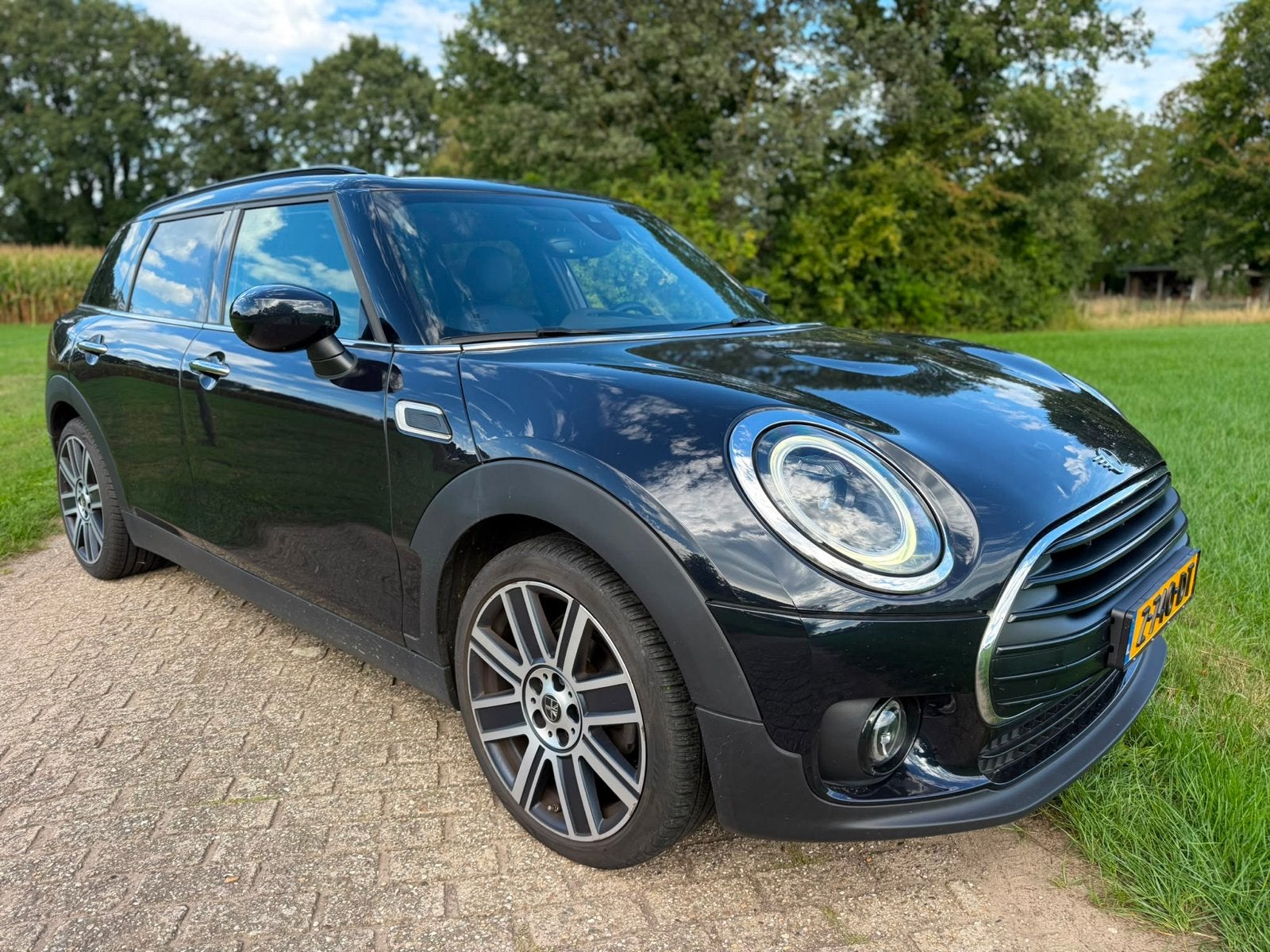 Mini Clubman Yours 1.5 Automaat, Dealer onderhouden, Clubman, 715 kg, Blauw