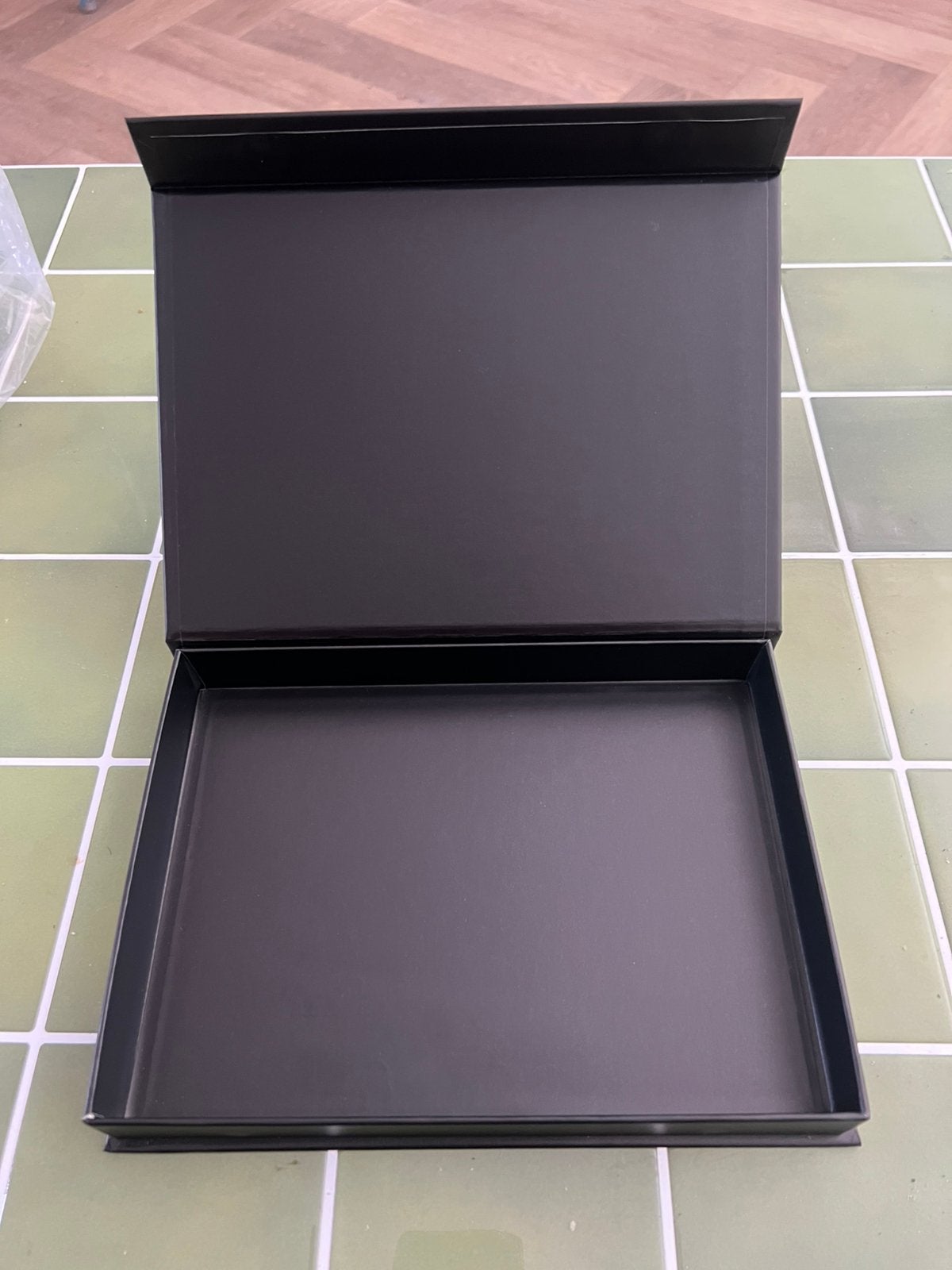 Luxe cadeauverpakking dozen met magneet sluiting, Ophalen of Verzenden, Nieuw