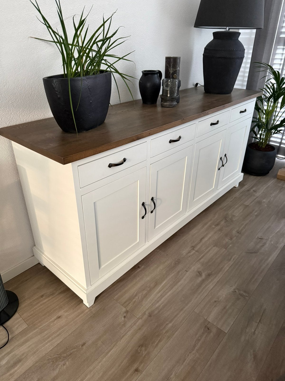Prachtig handgemaakt landelijk dressoir, Huis en Inrichting, Kasten | Dressoirs, Ophalen, Zo goed als nieuw, 200 cm of meer, 25 tot 50 cm