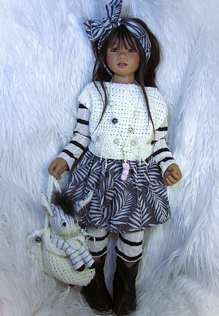 Outfit met baby zebra maat 80-85cm Himstedt Zwergnase poppen, Verzamelen, Poppen, Verzenden, Nieuw, Kleertjes
