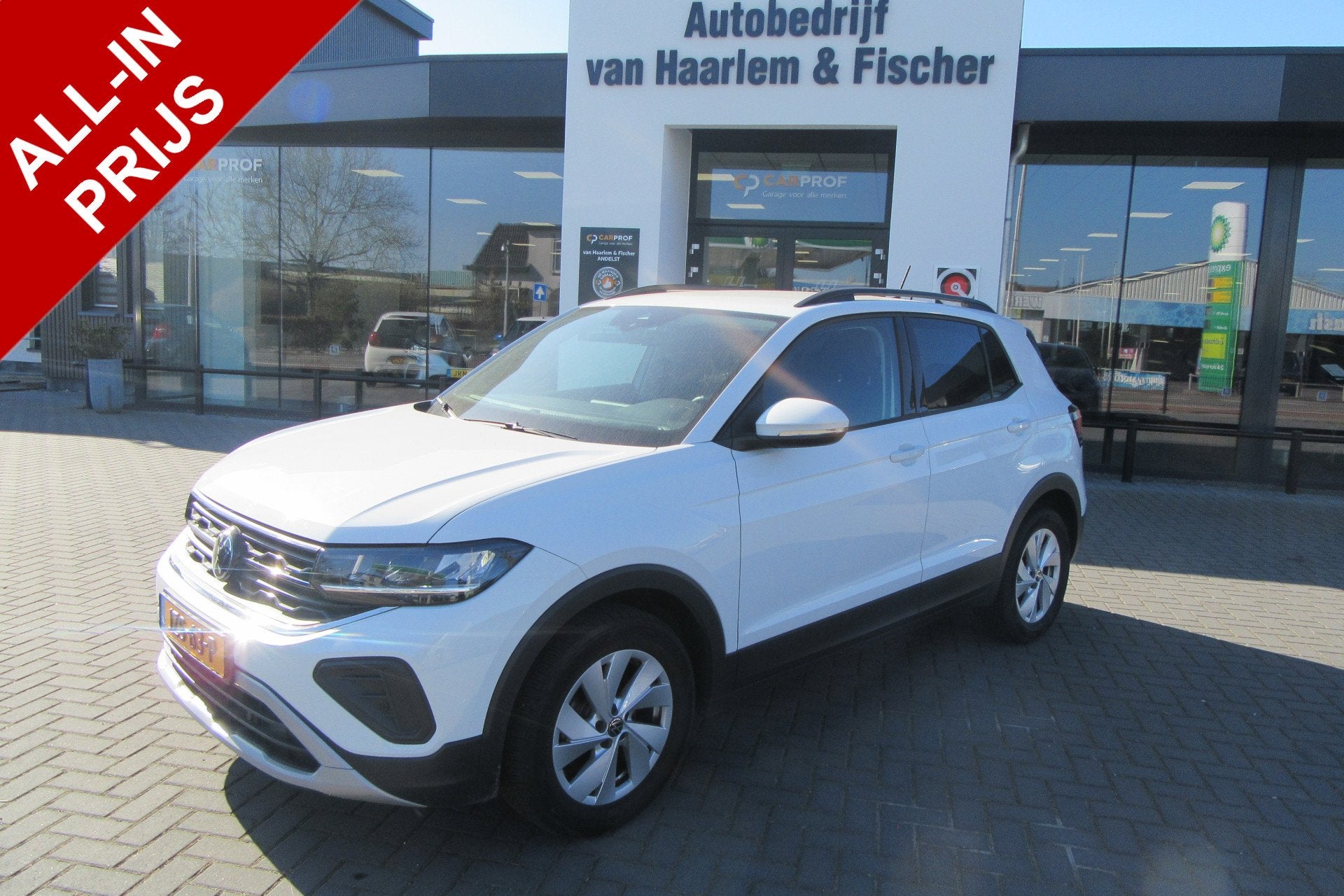 Volkswagen T-Cross 1.0 TSI Life Edition Automaat, Cruise Con, 12 maanden, Gebruikt, 116 pk, Wit