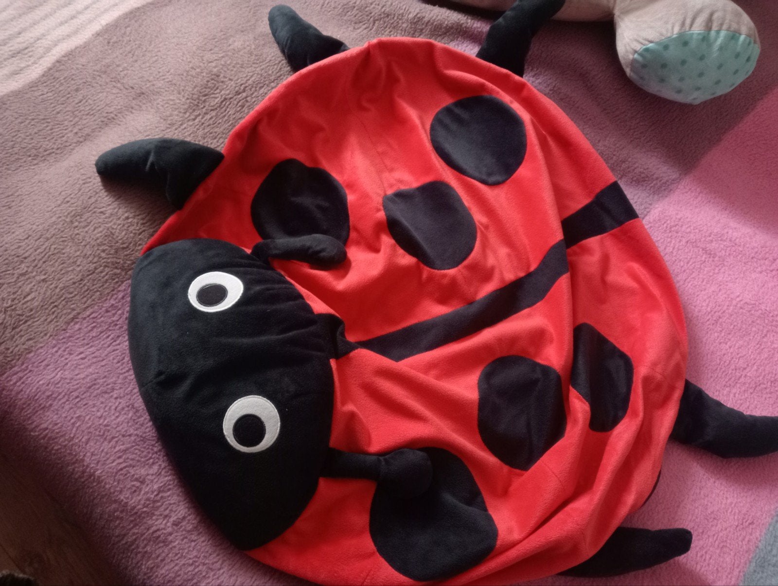 Lieveheersbeestje speelkleed voor baby's, Kinderen en Baby's, Speelgoed | Babyspeelgoed, Ophalen of Verzenden, Zo goed als nieuw