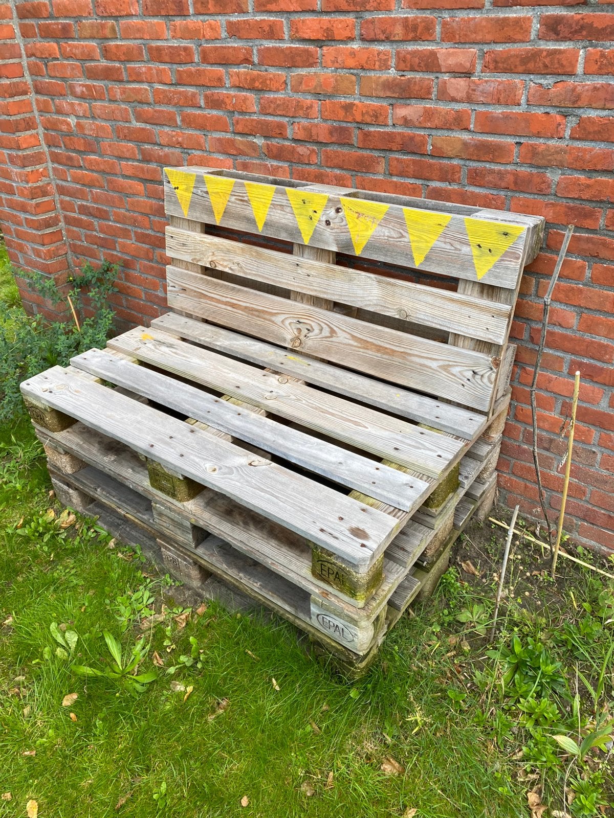 Gratis palletbank van europallets, Ophalen, Gebruikt, Hout