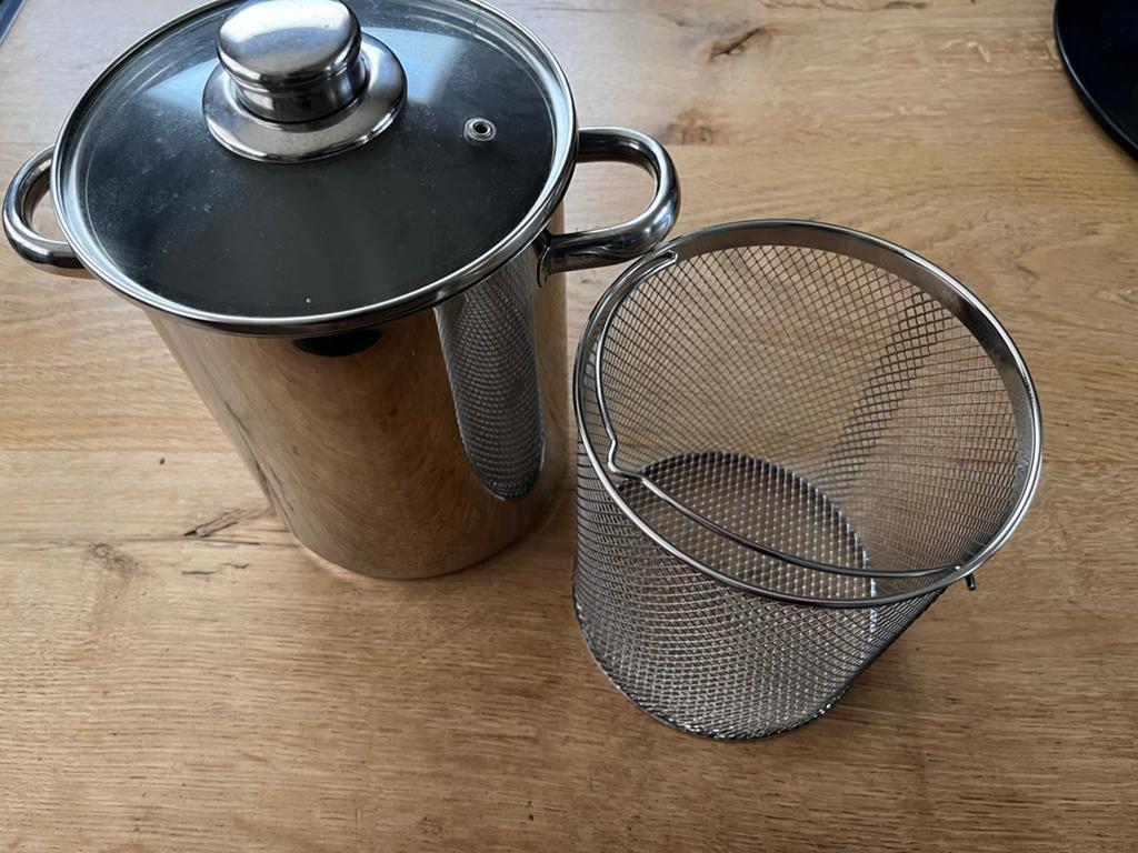 Aspergepan met vergiet - pan voor asperges, Ophalen of Verzenden, Zo goed als nieuw, Rvs, Kookpan of Snelkookpan
