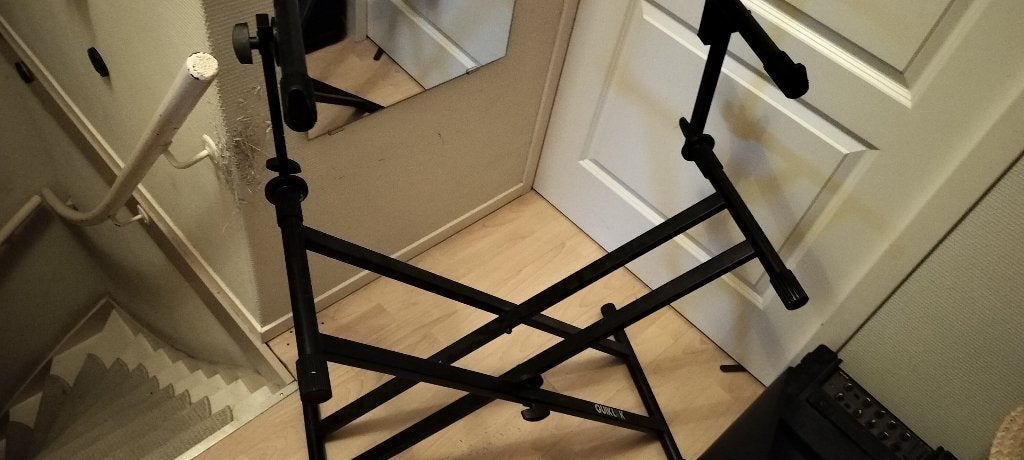 quicklok t22 dubbele keyboard standaard, Ophalen of Verzenden, Gebruikt, Instrumentstandaard, Keyboard of Synthesizer