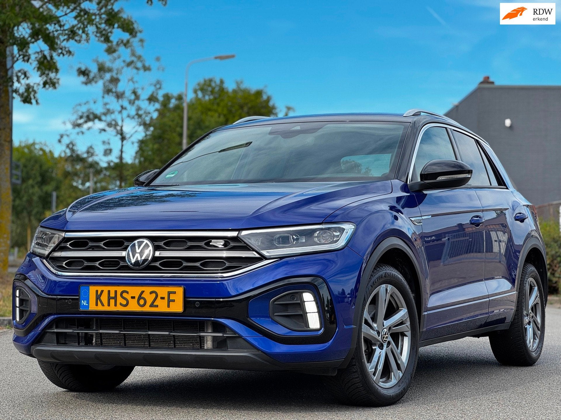Volkswagen T-ROC 1.5 TSI R-Line Business|VIRTUAEL|ACC|AUT|NA, Euro 6, 4 cilinders, 150 pk, Blauw